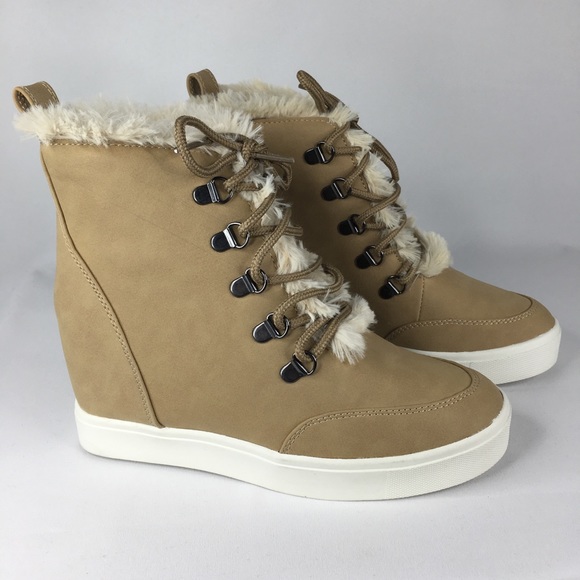 Brash Shoes - Brash Hidden Wedge Faux Fur Trim Sneakers wmns 7